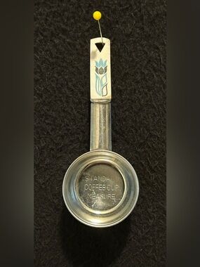 Vintage MCM Coffee Scoop Blue and White Floral Design Made In Japan